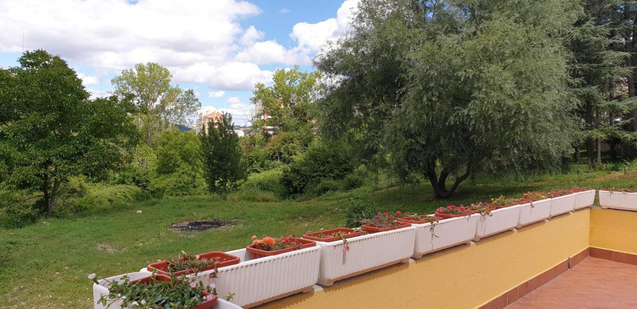 Villa Center Appartamenti Nel Verde In Citta กัมโปบัสโซ ภายนอก รูปภาพ