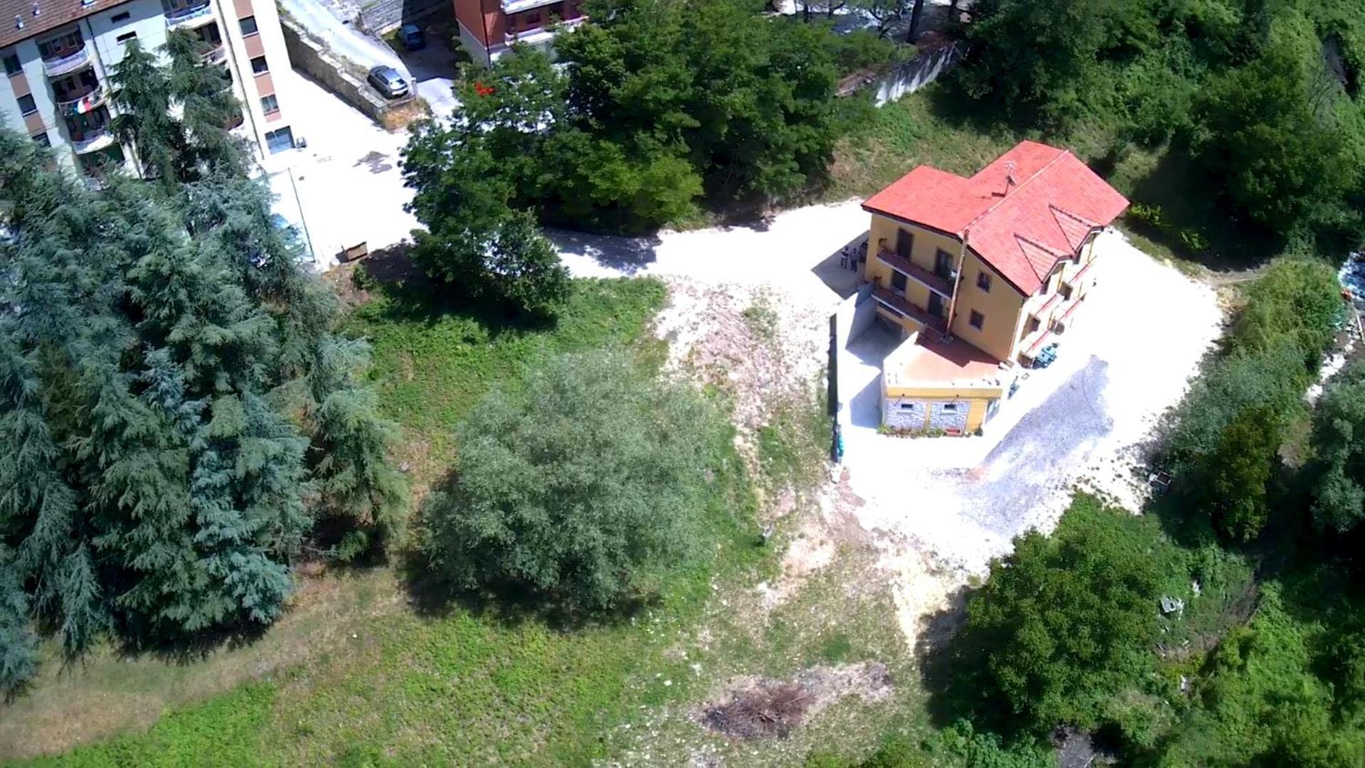 Villa Center Appartamenti Nel Verde In Citta กัมโปบัสโซ ภายนอก รูปภาพ