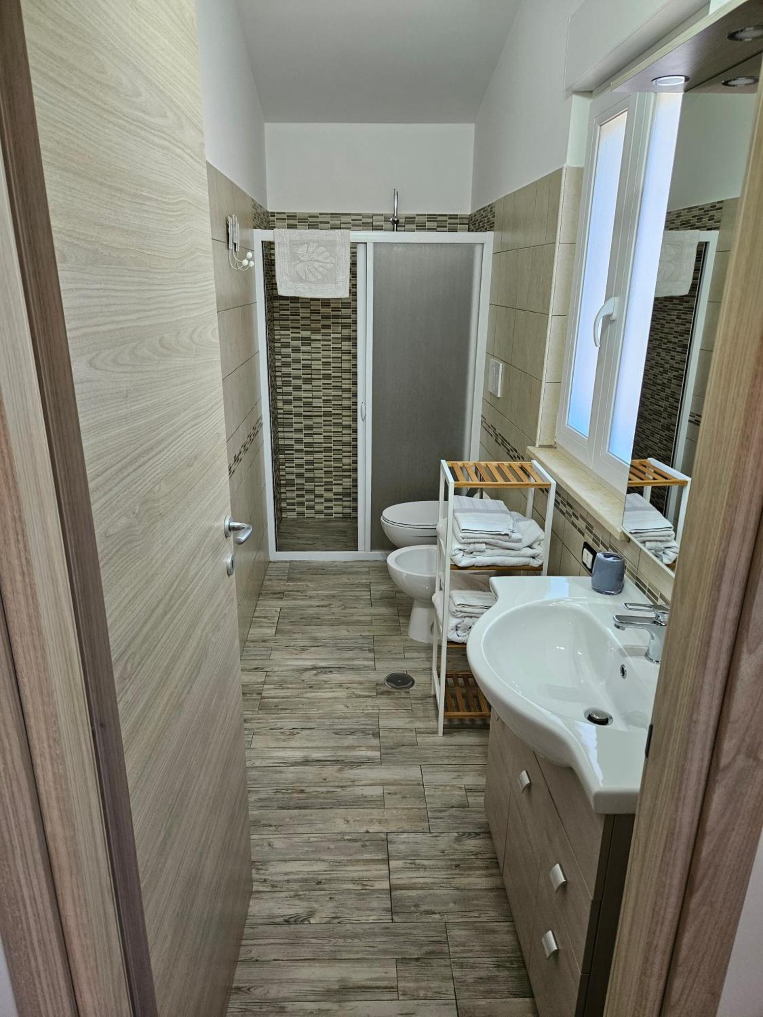Villa Center Appartamenti Nel Verde In Citta กัมโปบัสโซ ภายนอก รูปภาพ